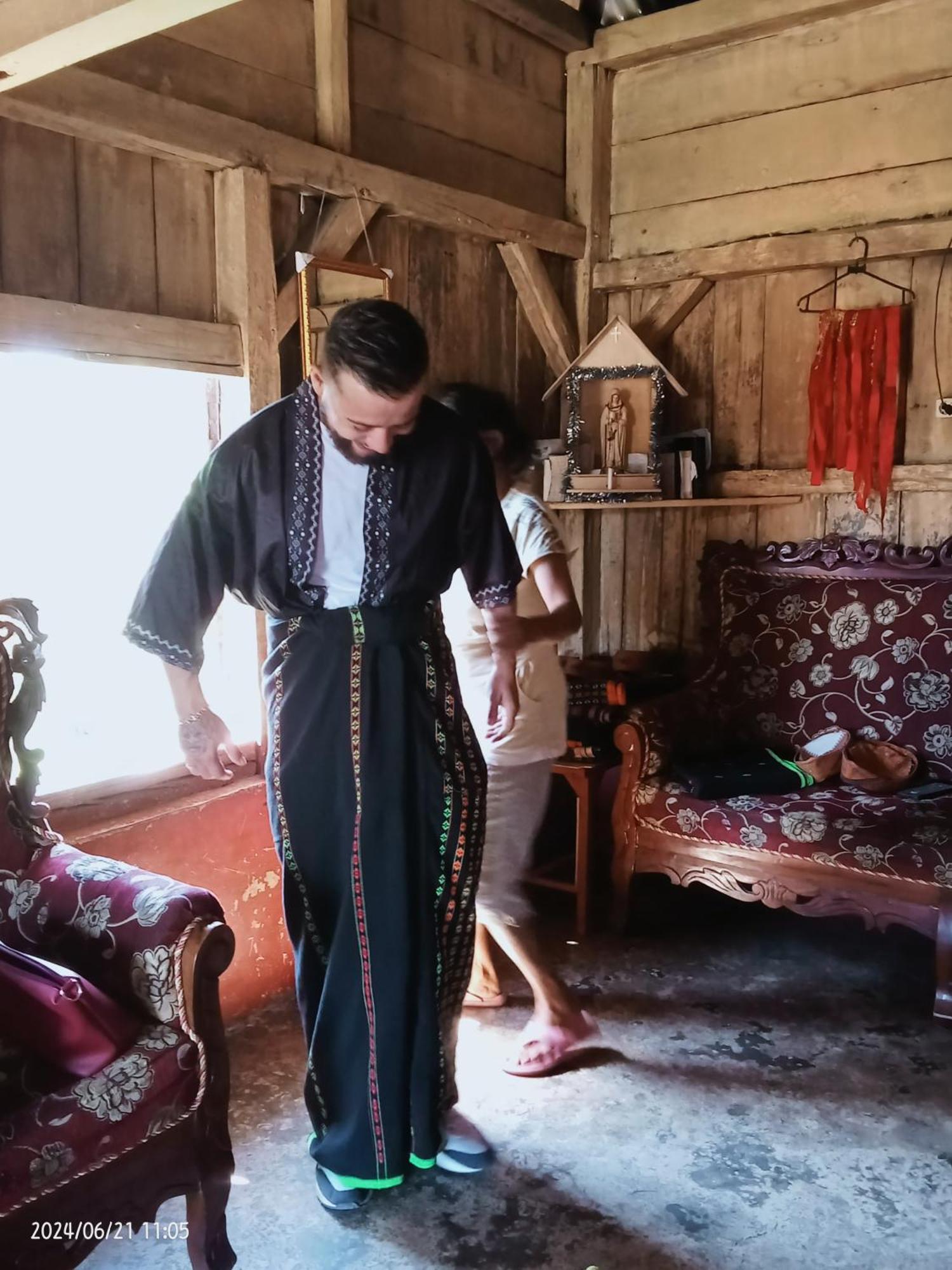 Petra Homestay Bangka Leda Рутенг Екстериор снимка
