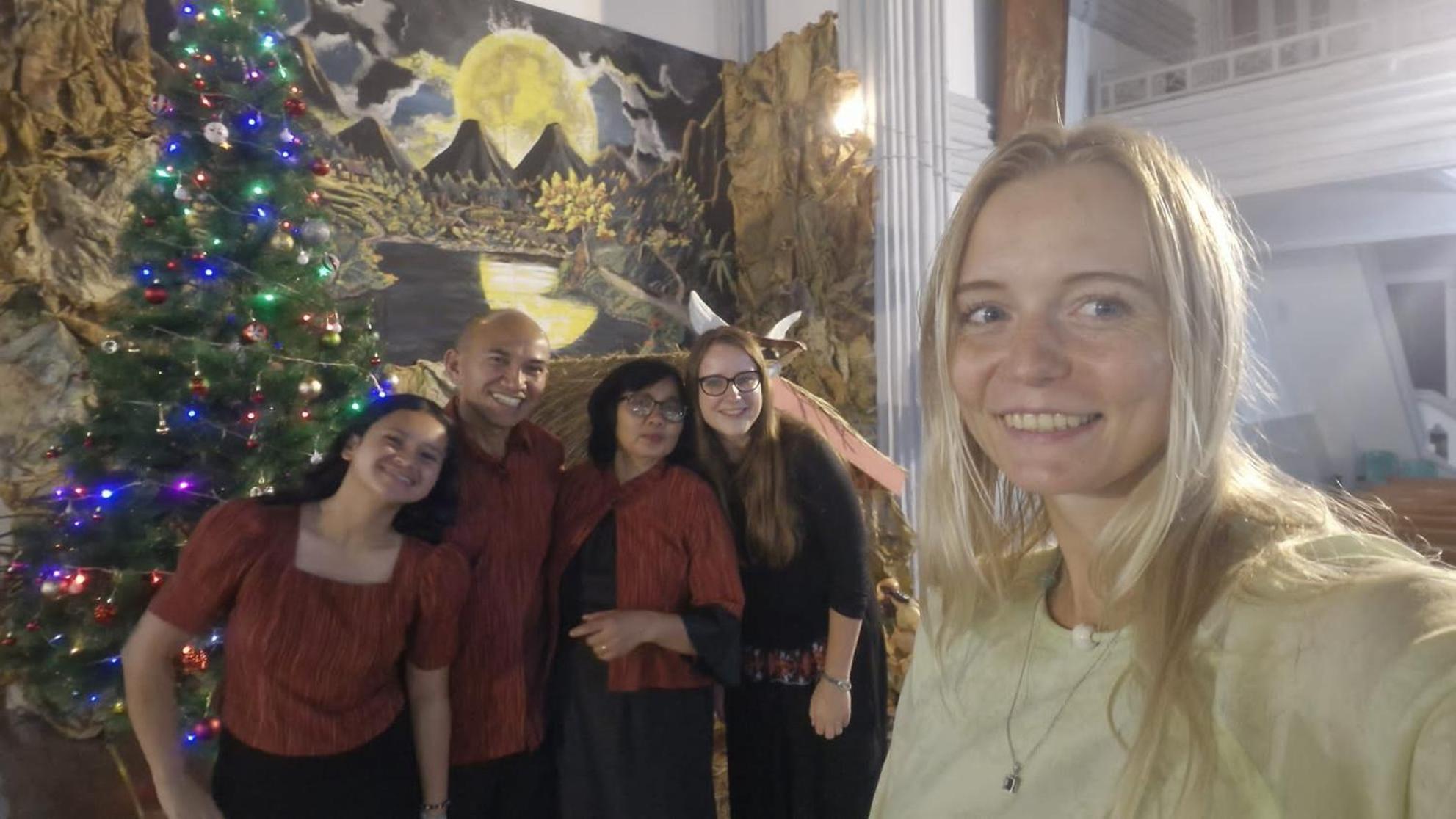 Petra Homestay Bangka Leda Рутенг Екстериор снимка